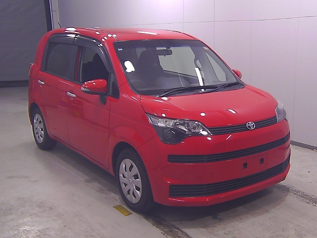 2014 Toyota Spade Y Japan auction vehicle