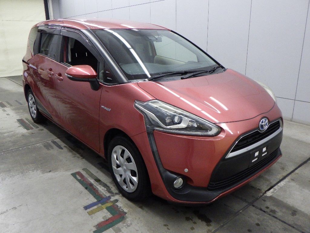 Japan Auction Vehicles 14 2017 Toyota Sienta ハイブリッドG 7人 auction photo