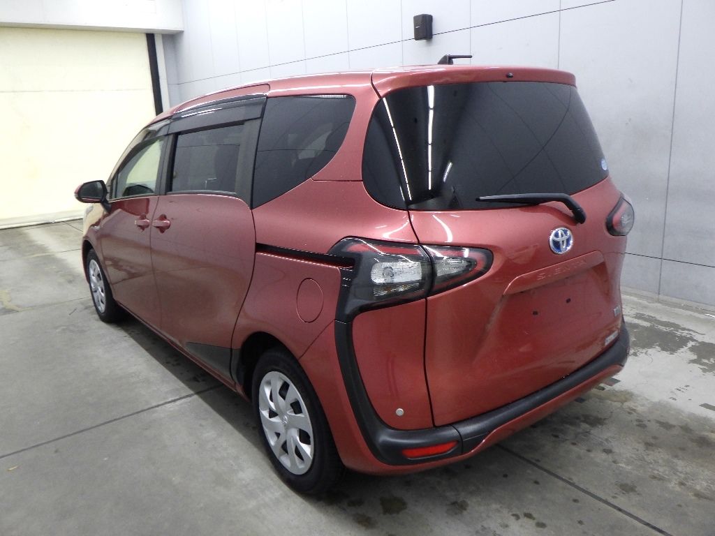 2017 Toyota Sienta ハイブリッドG 7人 auction photo 5