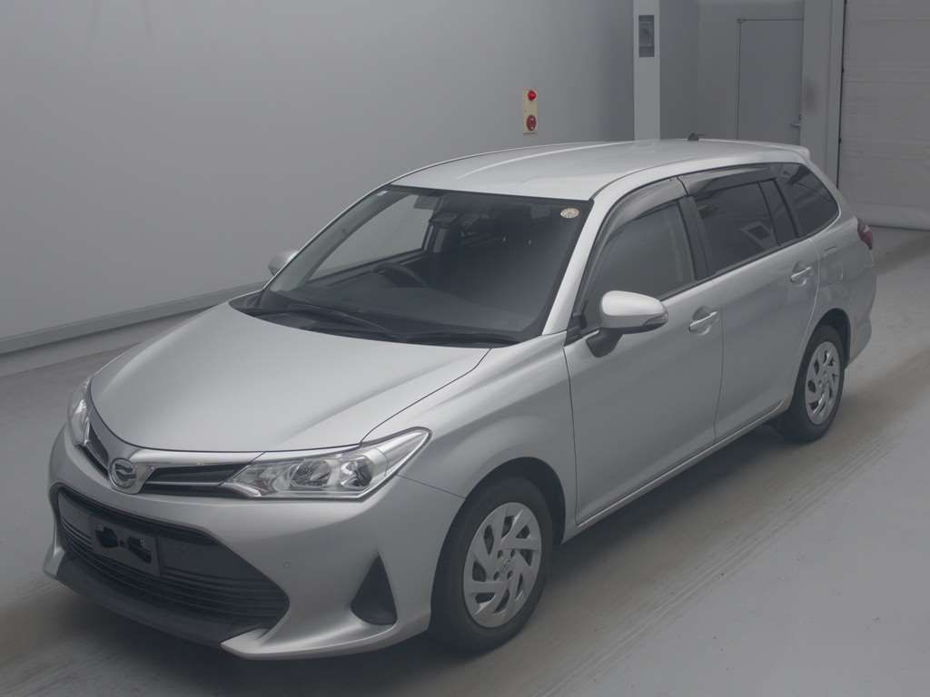 Japan Auction Vehicles 4 2021 Toyota Corolla Fielder ハイブリッド EX auction photo