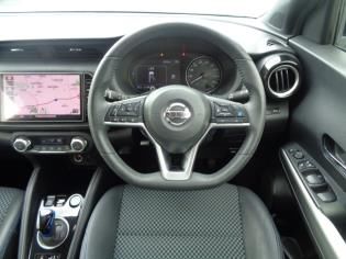 2021 Nissan Kicks X auction photo 4