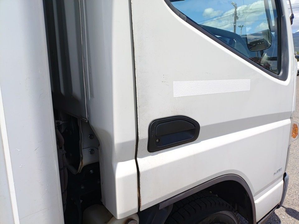 2019 Mitsubishi Fuso Canter auction photo 19