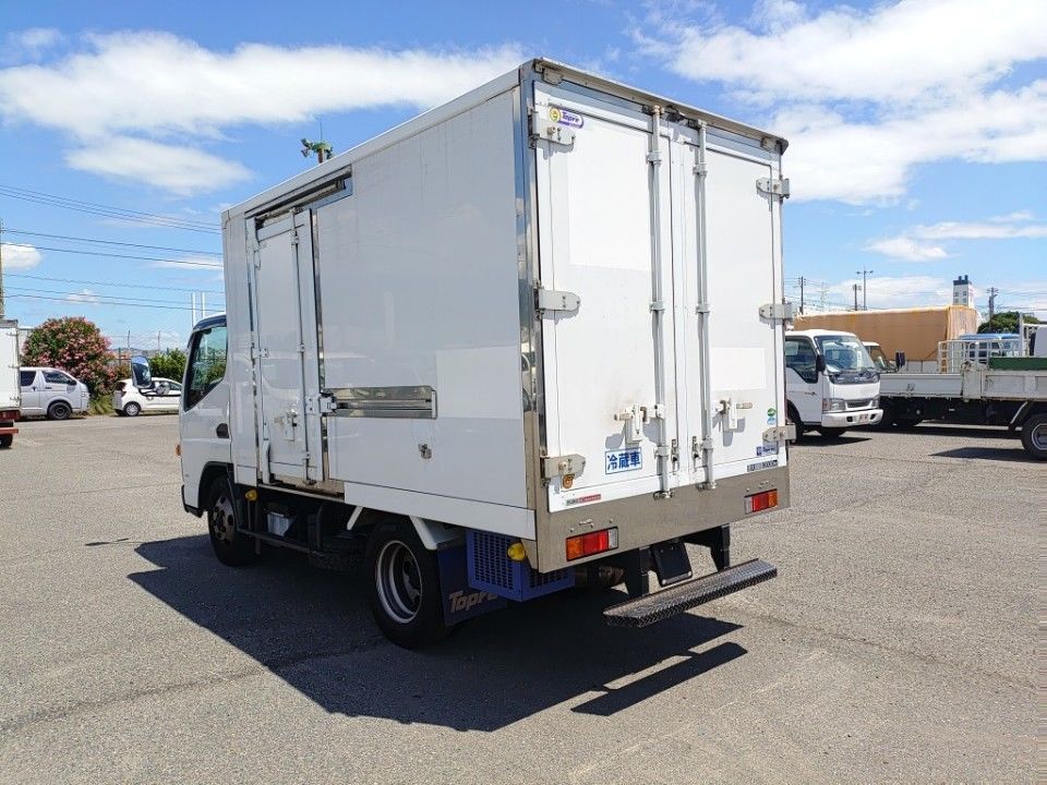 2019 Mitsubishi Fuso Canter auction photo 6