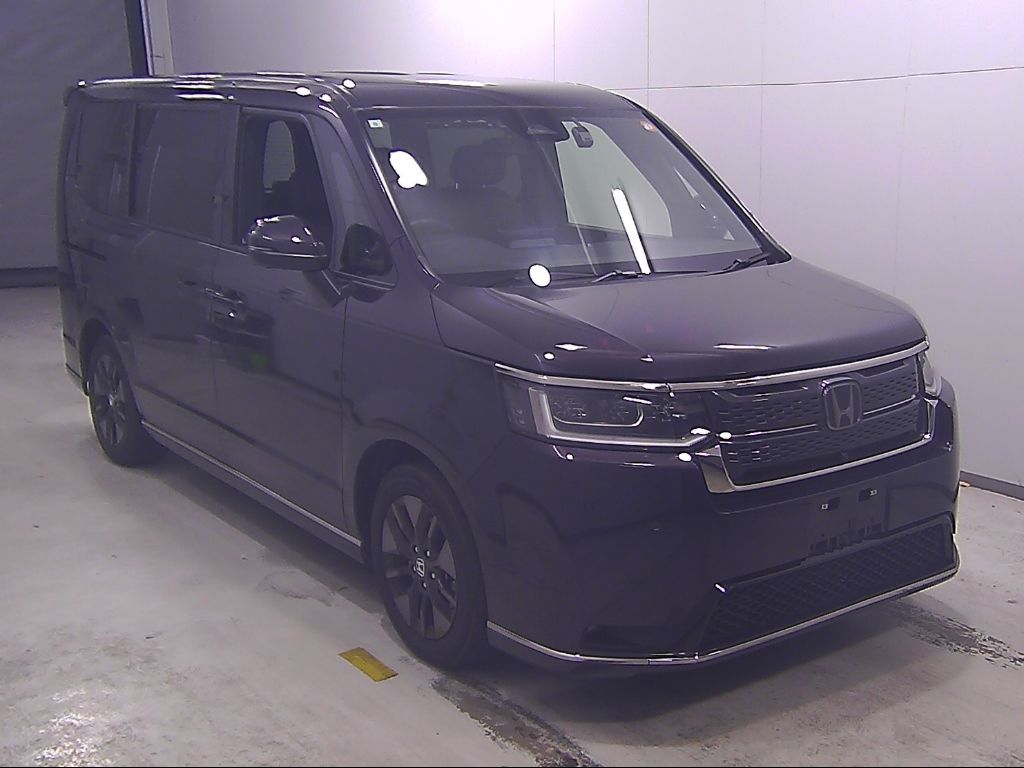 Japan Auction Vehicles 14 2023 Honda Stepwgn 8 people auction photo