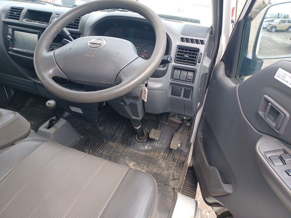 2014 Nissan バネット auction photo 3