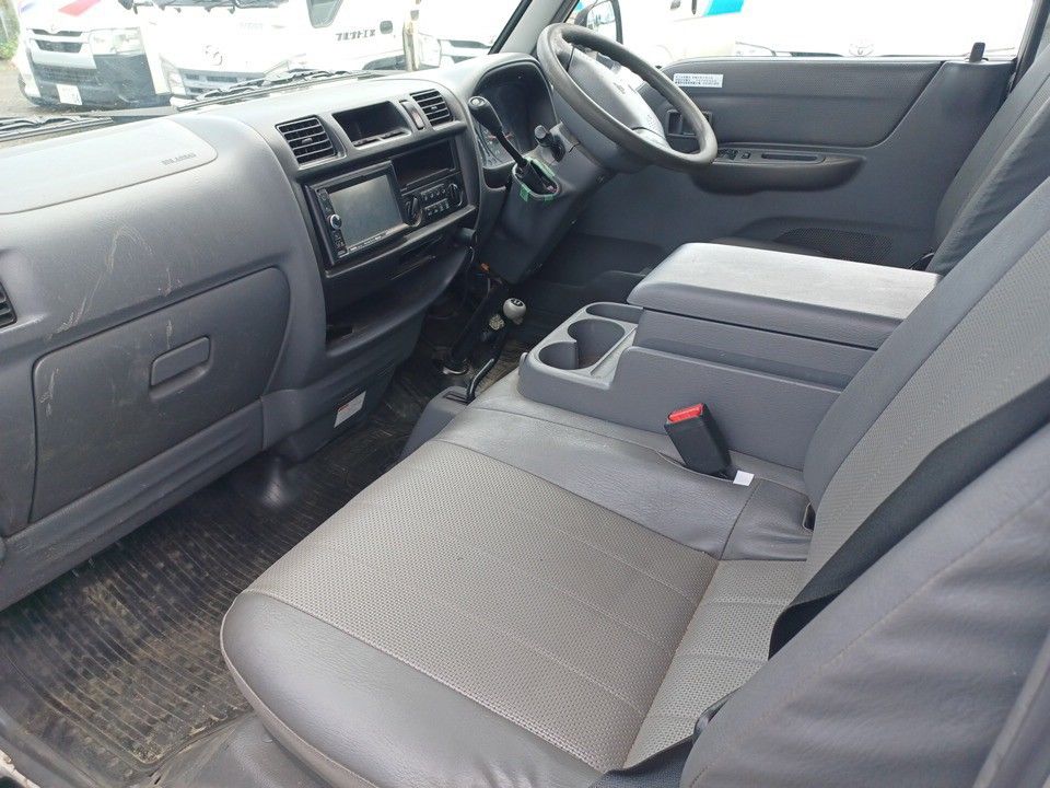 2014 Nissan バネット auction photo 16