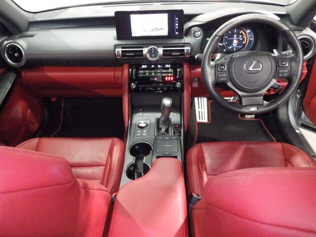 2021 Lexus IS IS300F Shomodo BK auction photo 3
