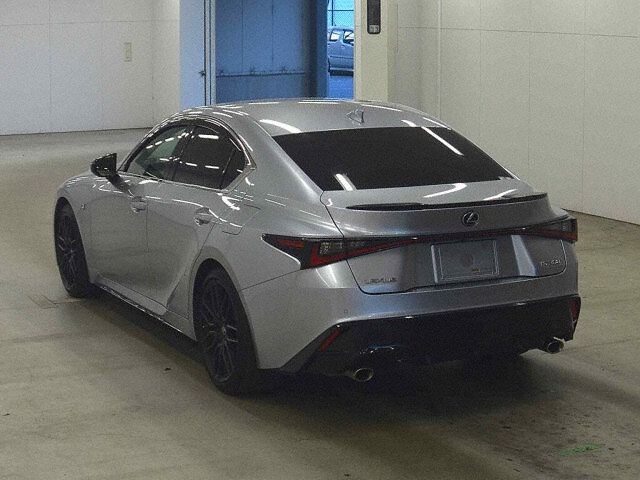 2021 Lexus IS IS300F Shomodo BK auction photo 2