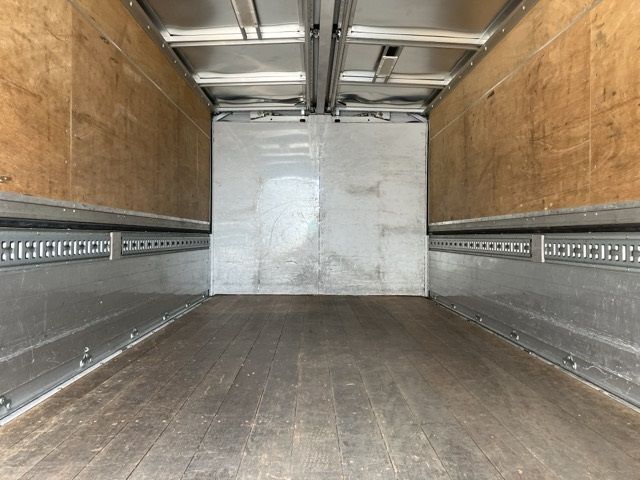 2017 Hino Dutro Aluminum Wing auction photo 20