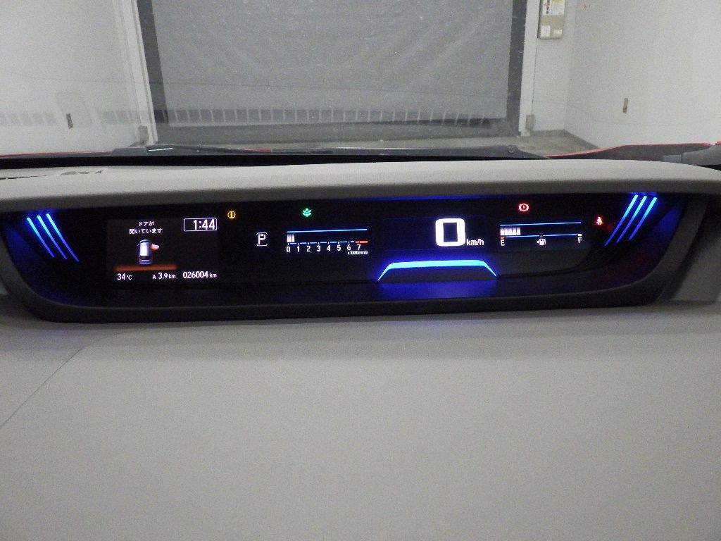 2019 Honda Freed G 6 people auction photo 11