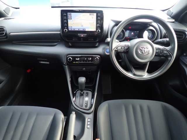 2021 Toyota Yaris HYBRID G 4WD auction photo 5