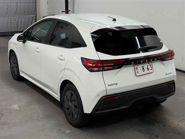 2022 Nissan Note S auction photo 2