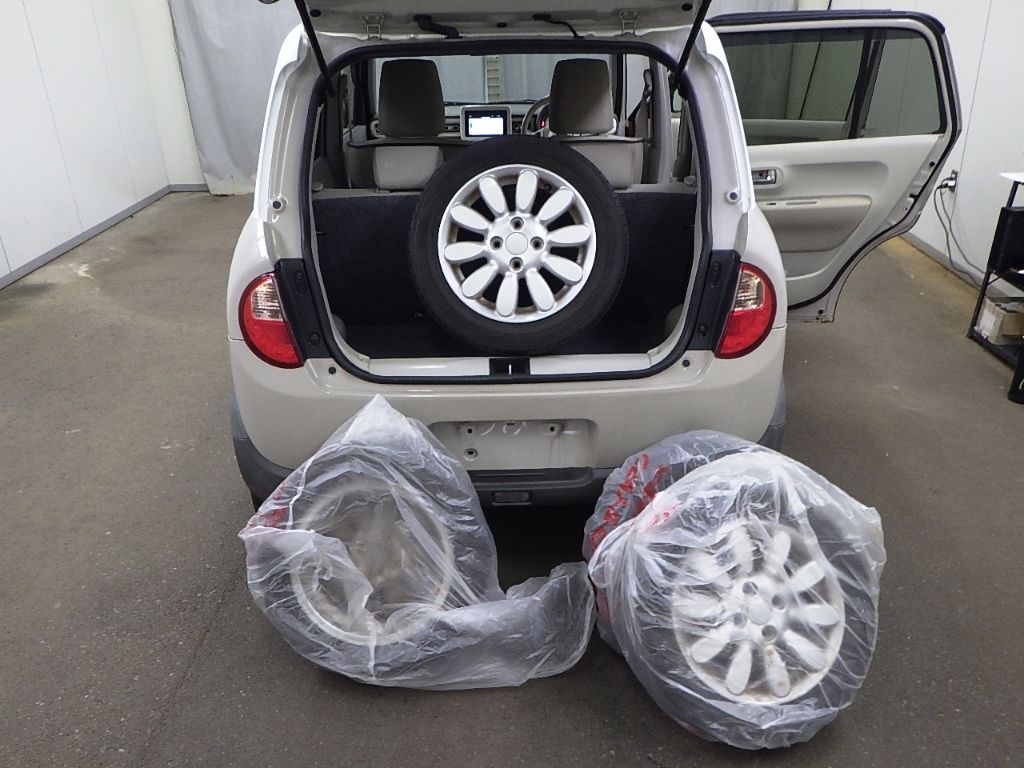 2015 Suzuki Alto Lapin 4WD X auction photo 8