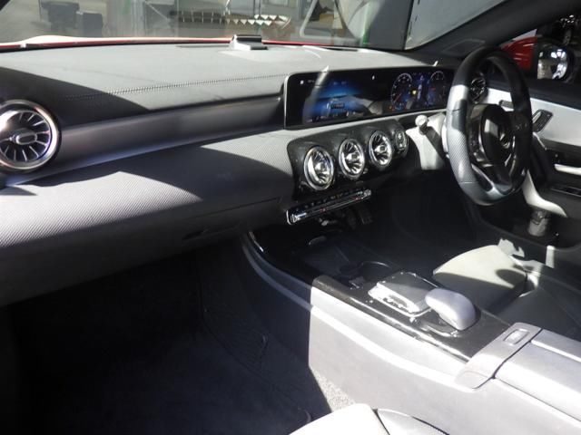 2019 Mercedes-Benz CLA 200 d SB AMG Line AMG Leather - EXC-P auction photo 2