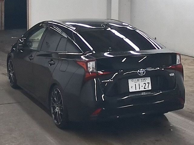 2022 Toyota Prius AツーリセレブラックED auction photo 2