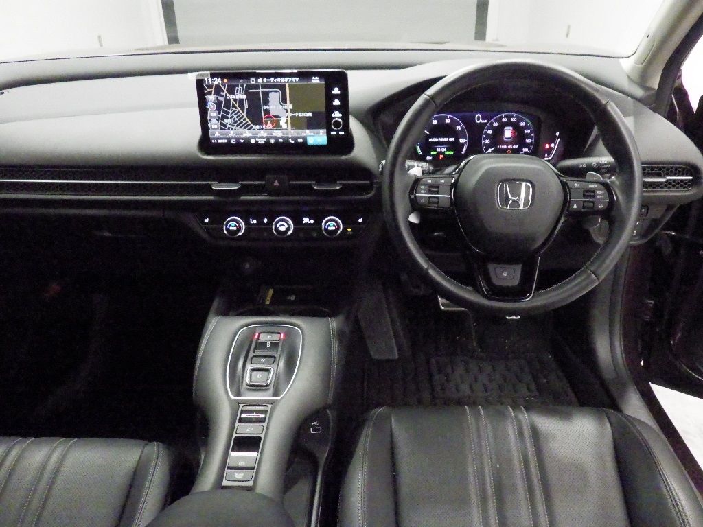 2023 Honda ZR-V e:HEV Z auction photo 3