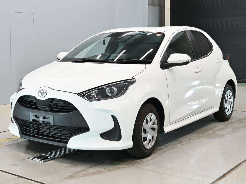 2022 Toyota Yaris X Japan auction vehicle