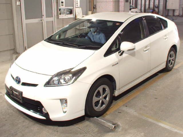 2015 Toyota Prius S auction photo 4