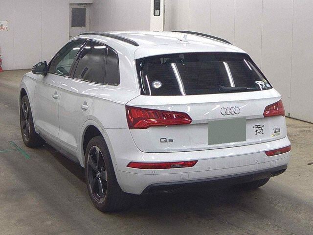 2018 Audi Q5 Black Edition 4WD auction photo 2