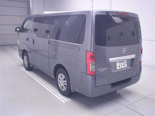 2018 Nissan NV350 Caravan 4WD VX ロング エマージェンシー auction photo 2