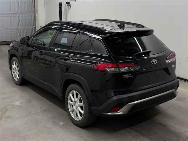 2022 Toyota Corolla Cross Z 4WD auction photo 2