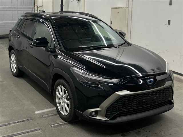 Japan Auction Vehicles 10 2022 Toyota Corolla Cross Z 4WD auction photo