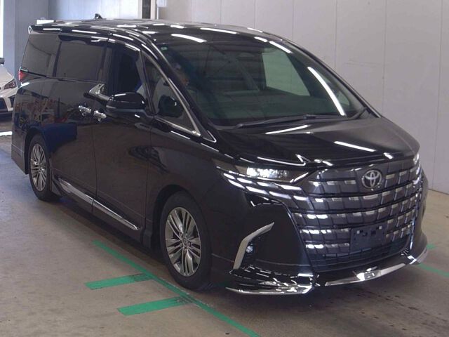 Japan Auction Vehicles 8 2025 Toyota Alphard Z 4WD auction photo