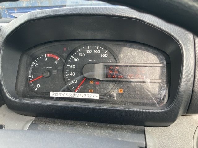2016 Hino Dutro chassis auction photo 7