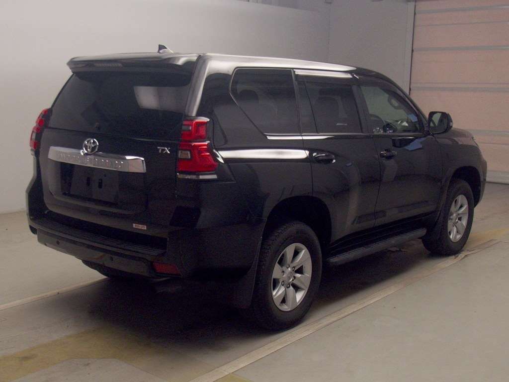 2021 Toyota Land Cruiser Prado TX 4WD auction photo 2
