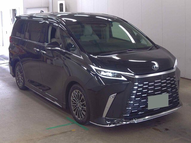 2024 Lexus LM LM500H Version L 4WD Japan auction vehicle