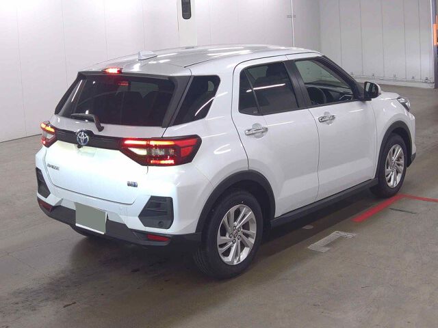 2025 Toyota Raize Hybrid G auction photo 5