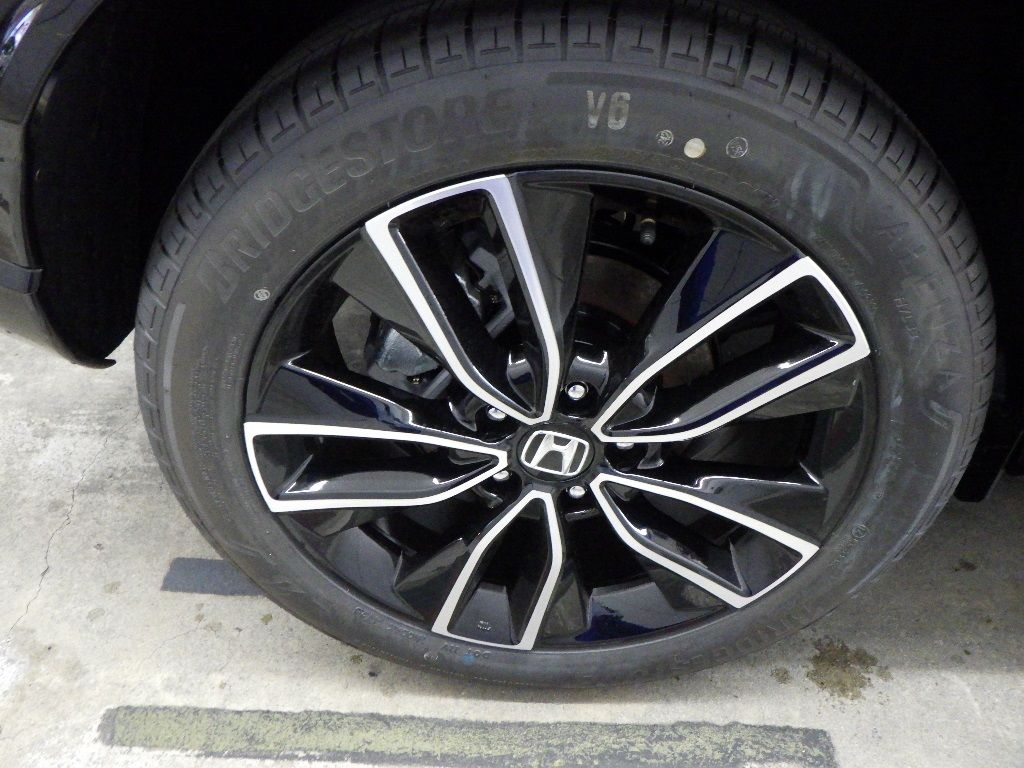 2026 Honda Vezel e:HEV Z auction photo 14