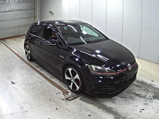 2013 Volkswagen ゴルフGTI ベースグレード Japan auction vehicle