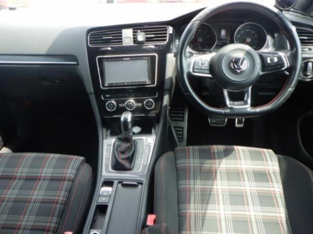 2013 Volkswagen ゴルフGTI ベースグレード auction photo 3