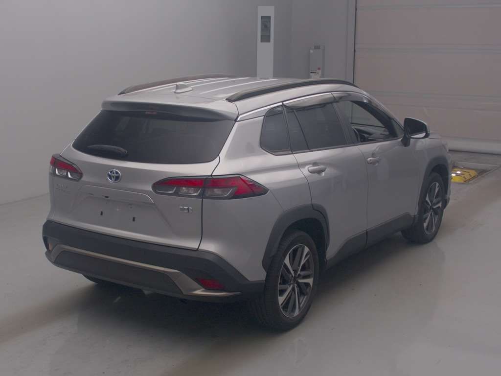 2021 Toyota Corolla Cross ハイブリッド Z auction photo 2