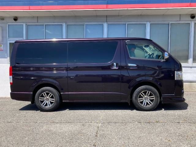 2017 Toyota Regius Ace スーパーGL ダークプライム auction photo 2