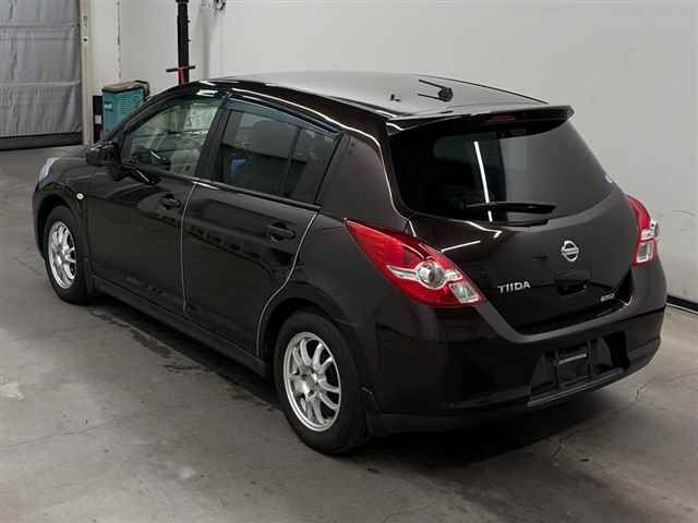 2012 Nissan ティーダ 15M SV Plus Plasma auction photo 2