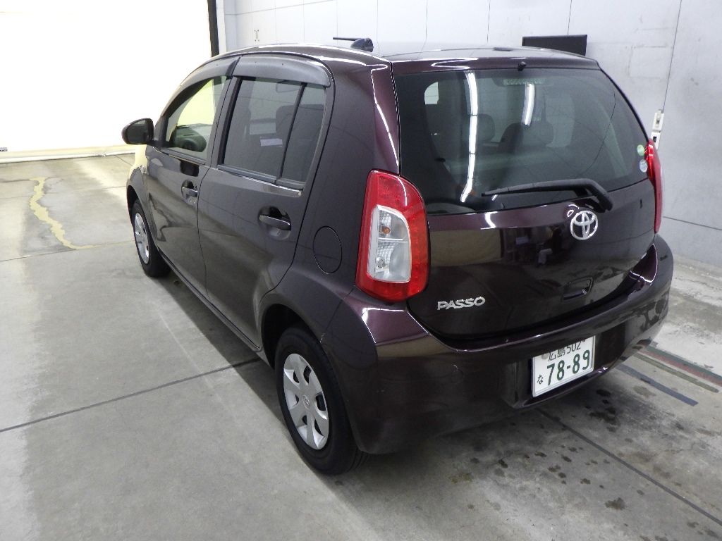 2015 Toyota Passo 4WD X L Package auction photo 5