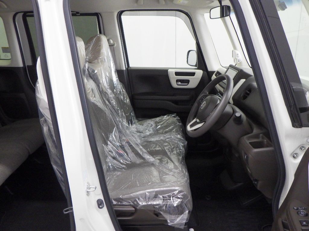 2021 Honda N-BOX L auction photo 6