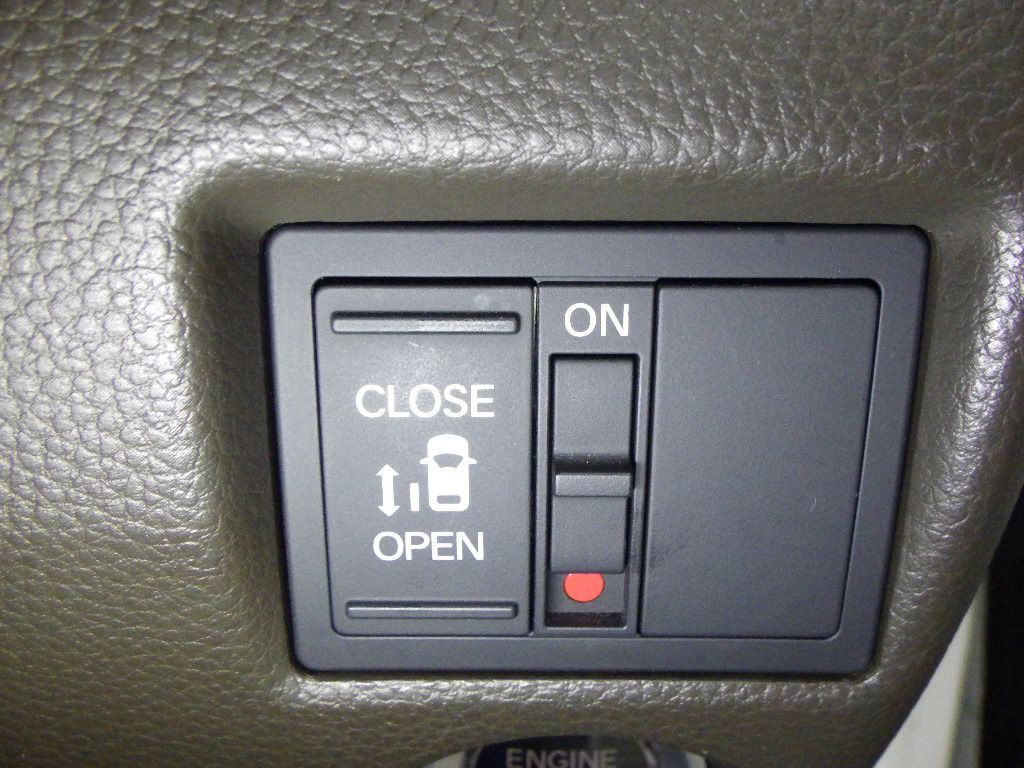 2021 Honda N-BOX L auction photo 13