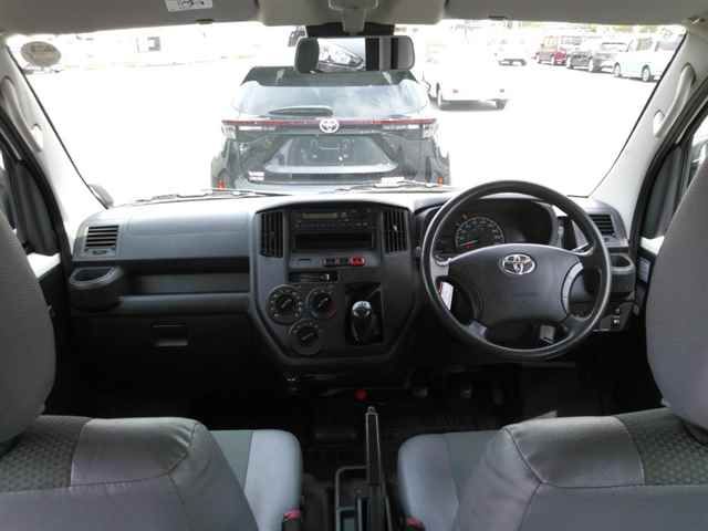 2021 Toyota タウンエース バン DX auction photo 8