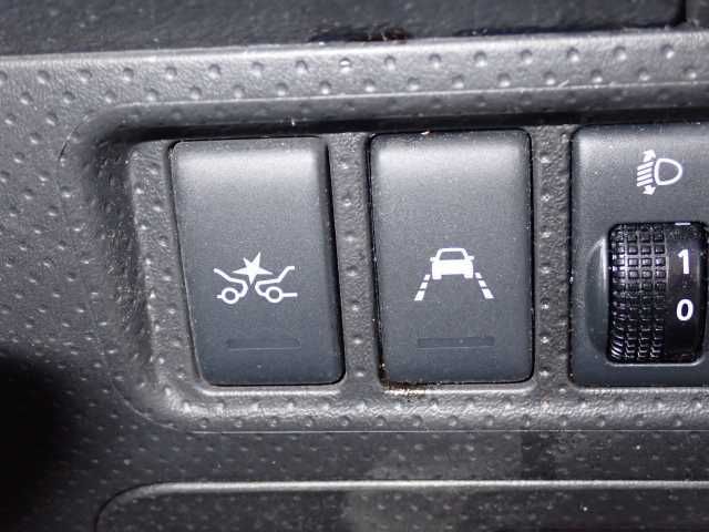 2017 Nissan NV150 AD DX auction photo 8