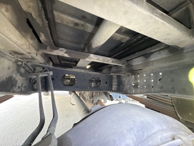 2018 Nissan Diesel UD Loader auction photo 14