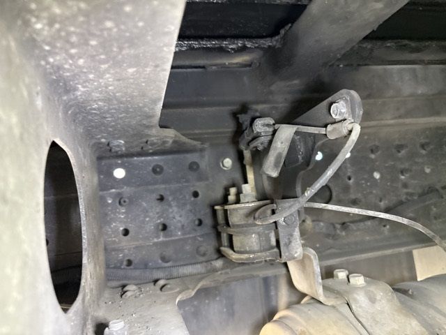 2018 Nissan Diesel UD Loader auction photo 17