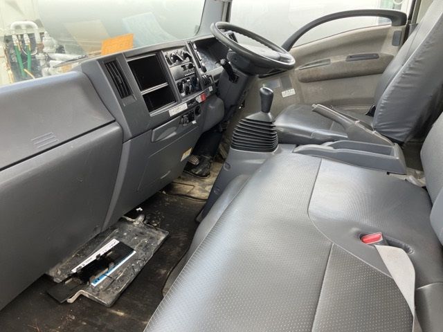 2008 Isuzu Elf シャーシ auction photo 5
