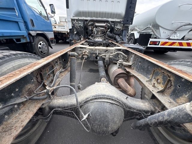 2008 Isuzu Elf シャーシ auction photo 15