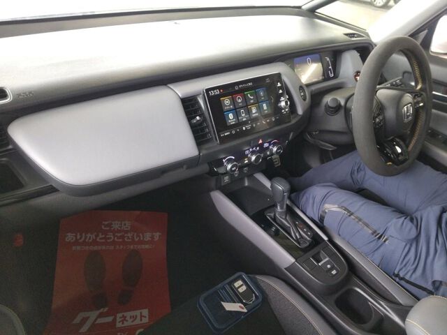 2023 Honda Fit EHEV RS auction photo 3