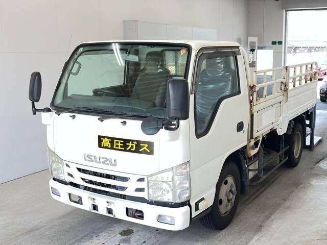 Japan Auction Vehicles 7 2015 Isuzu Elf * auction photo