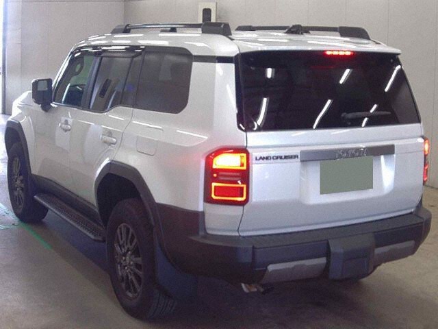 2025 Toyota Land Cruiser 250 VX 4WD auction photo 2