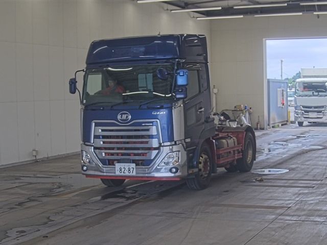 2019 Nissan Diesel UD Tractor Turbo Japan auction vehicle